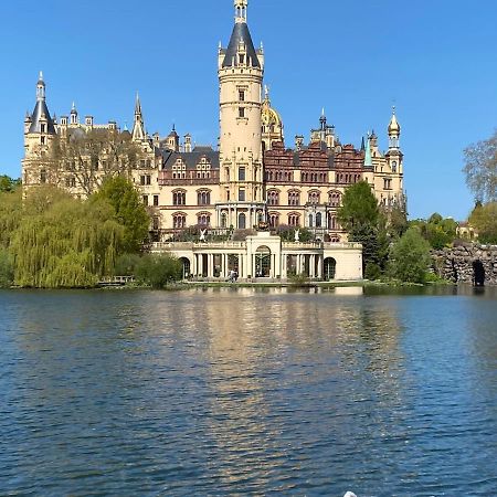 Stilvolle Ferienwohnung in der Nähe von Schwerin Dummer Exterior foto