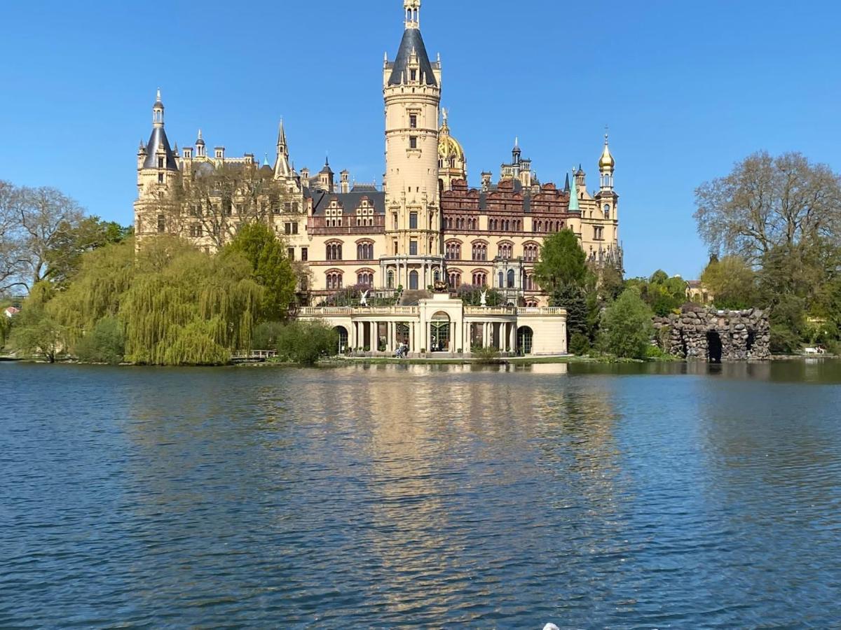 Stilvolle Ferienwohnung in der Nähe von Schwerin Dummer Exterior foto